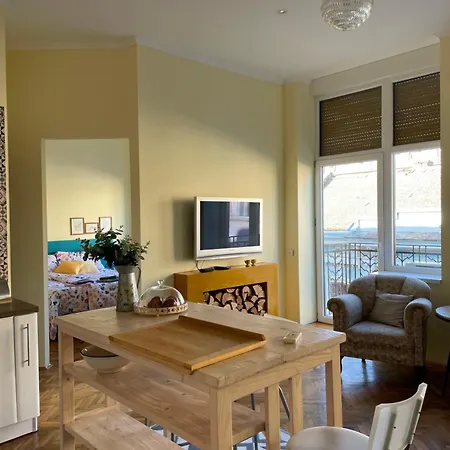 Apartment Ergzotic 3