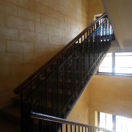 Ergzotic 3 Apartment